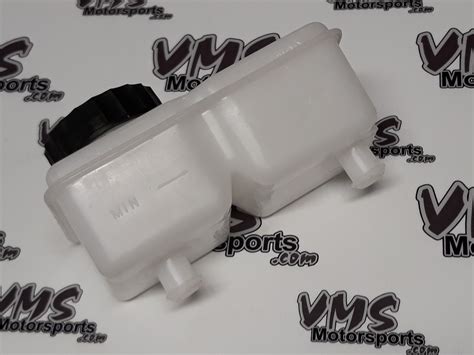 Brake Fluid Reservoir Honda Cr V at Tarah Gordon blog