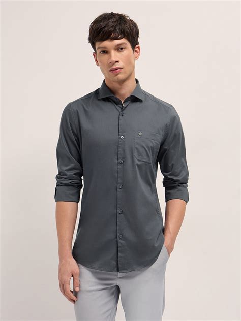 Shop Grey Solid Tailored Fit Formal Shirt Online – bearhouseindia