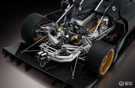 大排量自吸发动机的绝响！奔驰宝马相继宣布停产V12发动机_引擎