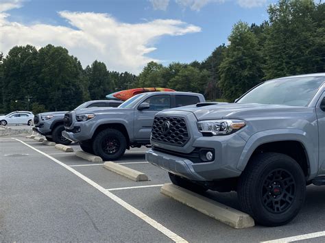 Oh yeah, it’s all coming together. Mine in middle. Salem Lake, NC ...