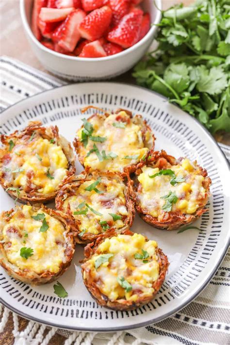 Hash Brown Egg Cups {Perfect for Leftover Hash Browns} | Lil' Luna