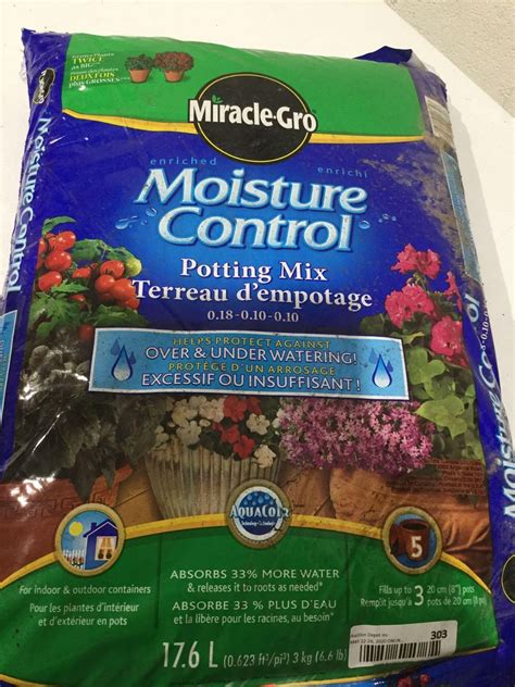 Miracle Grow 17.6L Potting Soil