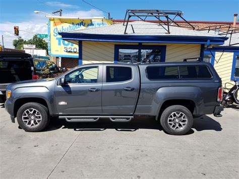 2016 GMC Canyon, Cyber Gray, ARE V-Series - Suburban Toppers