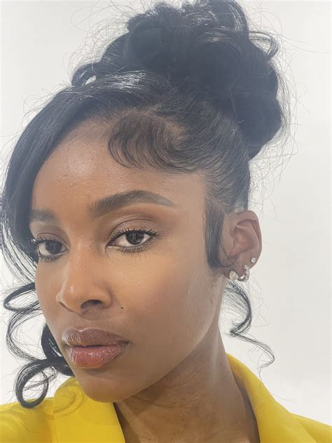 Pin by Divine on hair | Hair inspiration, Ponytail styles, Slick hairstyles