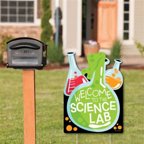 Welcome to Science Lab Sign 的图像结果