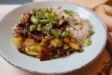 Orange Beef Recipe with Beyond Steak Plant-Based Beef Tips - Fork Loves ...