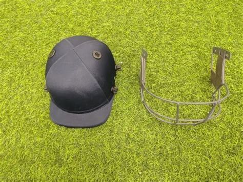 Cricket Helmet - Cricket Helmets Sg Manufacturer from Meerut