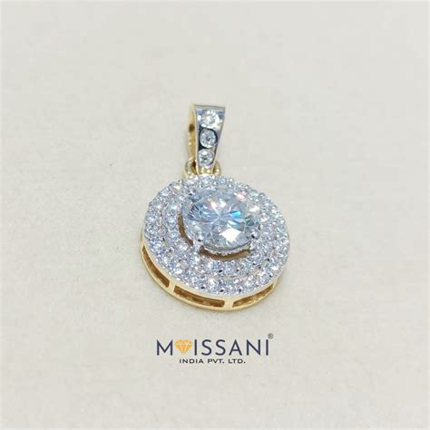 Moissanite Round Shape Double Halo Pendant - Moissani.in