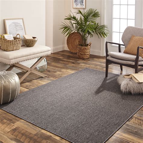 6 Stunning Grey Living Room Rugs For A Touch Of Elegance