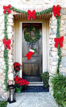 Decorating Doors For by 21 Extravagant Decorations For Your Front Door Decorating Doors For