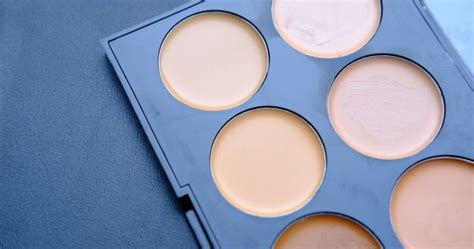 These Concealers Are a Girl’s Best Friend – CheckIn