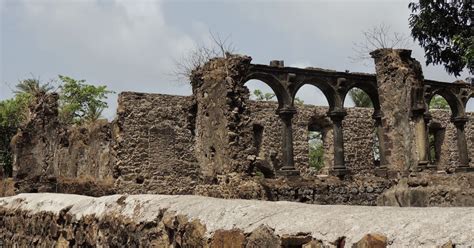 Walking through Bassein Fort - a Glimpse into the era of the Portuguese