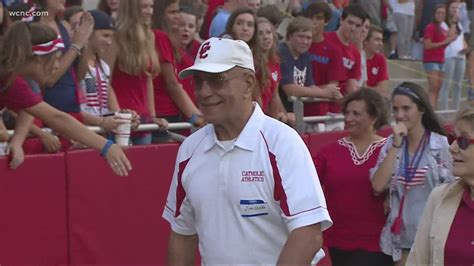 Longtime Charlotte Catholic football coach Jim Oddo dies | wcnc.com