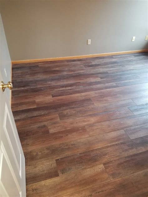 Blaine Flooring Installation | LVP Flooring Contractor
