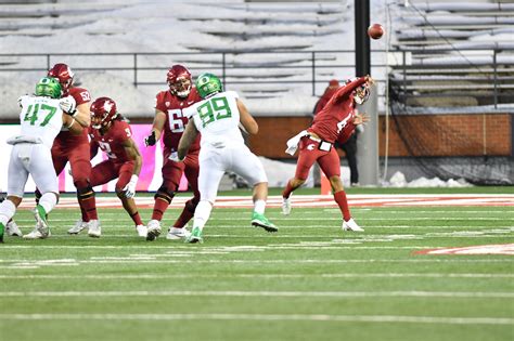 Oregon Ducks football at Washington State Cougars - oregonlive.com