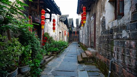 温州最古老的街道，有1600多年的历史，两边有14条小巷子|五马街|温州|小巷子_新浪新闻