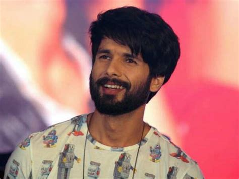 When Shahid Kapoor decided to not charge a fee for his film | Filmfare.com