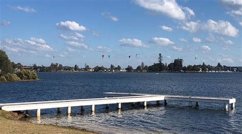 SQUID'S INK HOTEL (Belmont, Lake Macquarie) - Hotel Reviews, Photos ...
