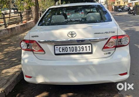 Toyota Corolla Altis 2010-2013 G, 2011, Petrol - Cars in Sector 22B ...