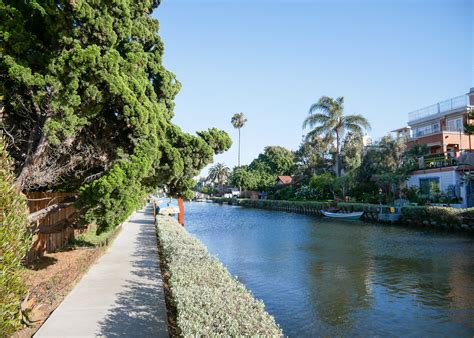 Venice Beach Canals Los Angeles: How to Visit