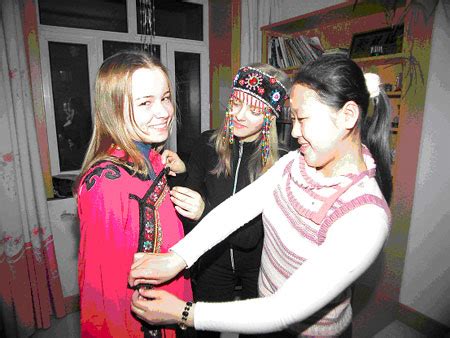 黑龙江女生在俄罗斯留学离家仅500米，网友：努努力家里的WiFi都能连上_努努力_WiFi_留学