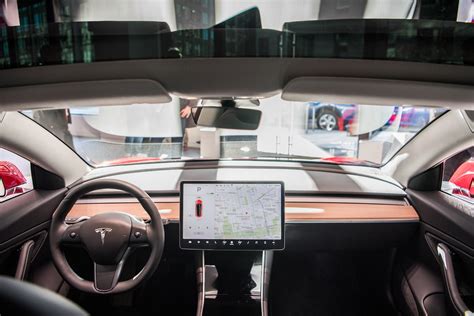 Tesla AutoPilot 的图像结果