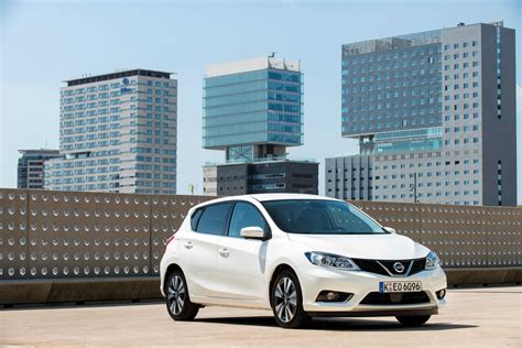 Nissan Pulsar (C13) 2014 - 2018 Specs and Technical Data, Fuel Consumption, Dimensions