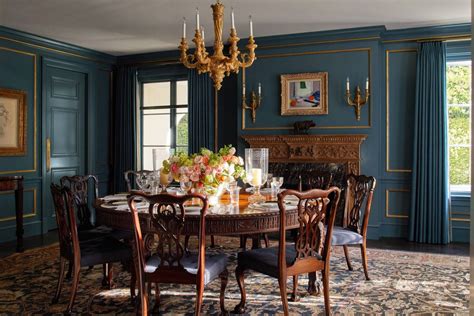 How To Choose The Right Paint Colors For A Dining Room | Storables