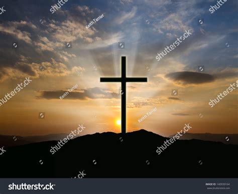134,192 Cross On A Sunset Images, Stock Photos & Vectors | Shutterstock