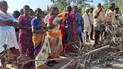 Nagarkurnool District : మైనింగ్ కు వ్యతిరేకంగా రోడ్డెక్కిన రైతులు ...