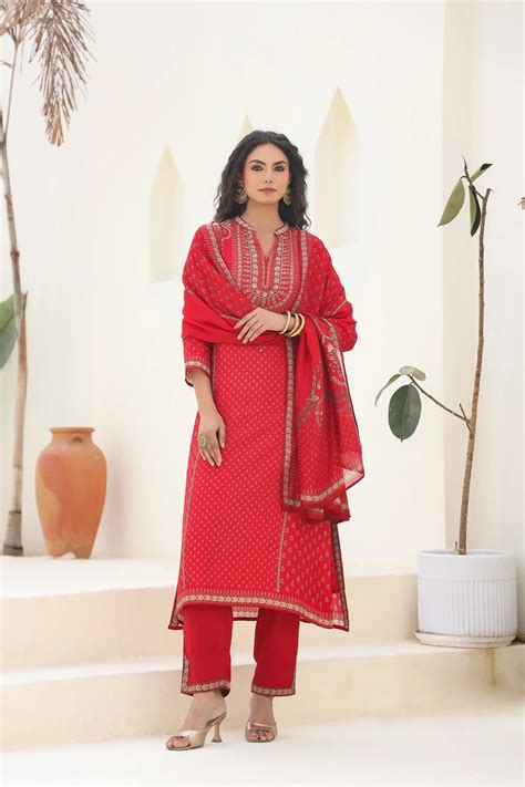 Traditional Print Straight Kurti Pant & Printed Dupatta 9 – Nilima ...