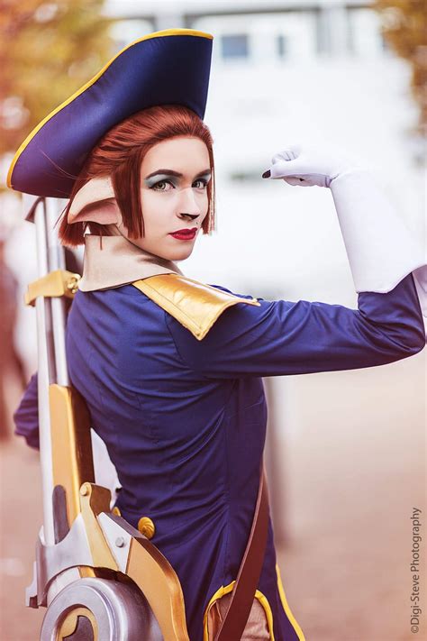 [self] Captain Amelia from Treasure Planet : r/cosplay