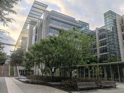 Exxonmobil Houston Campus-Nature Parking Garage, 22777 Springwoods Village Pkwy, Spring, TX ...