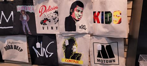 Gallery - All That Music & Video