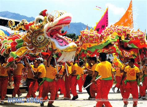 Chinese Dragon Dance - YouTube