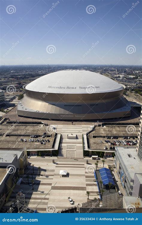 Superdome - New Orleans, Louisiana Editorial Stock Image - Image of ...