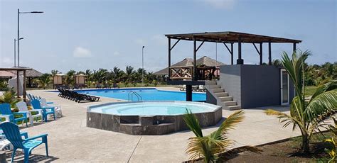 PUNTA COCO VILLAS BEACH (Cojimies) - Resort Reviews, Photos, Rate ...