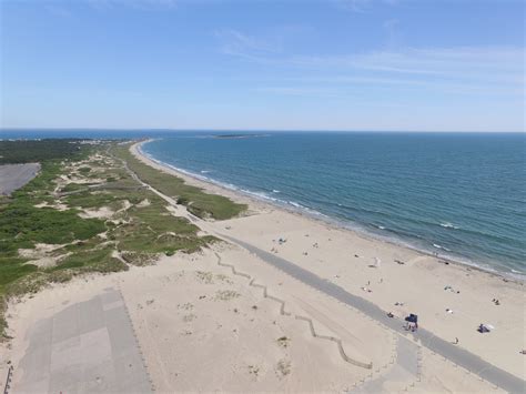Horseneck Beach 🏖️ Massachusetts, United States - detailed features ...