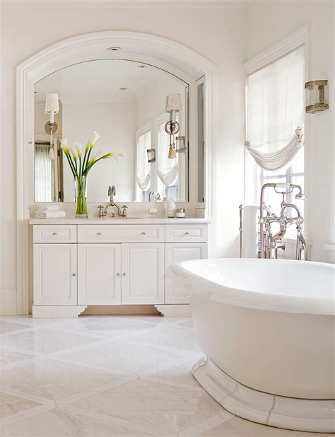Traditional White Bathroom Ideas