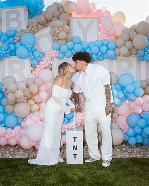 Britney Rodriguez | He started twerking 😭 @garik2official #gnb #reels #explorepage #explore # ...