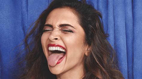 Deepika Padukone - The Most Fappable Face! Widescreen collection. Put on a laptop slideshow and ...