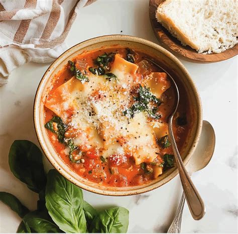 The Coziest Easy Creamy Lasagna Soup Recipe for Comfort Meals - Dave's ...