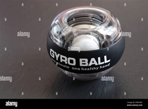 Gyroball 的图像结果