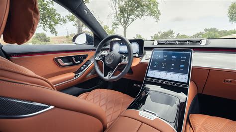 The Best Cars for Tall People: From Small SUVs to Large Trucks