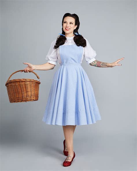 Dorothy from Wizard of Oz Halloween Costume - Charm Patterns
