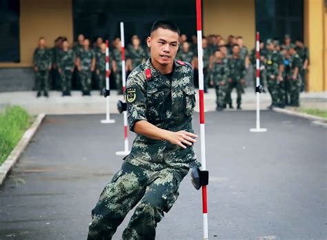 立定三级跳远-2020年体育生训练心得体会_动作