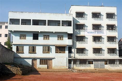 The New College Kolhapur