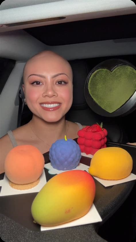 janemukbangs | We’re back at the most beautiful pastry shop in LA 😍🍌 ...