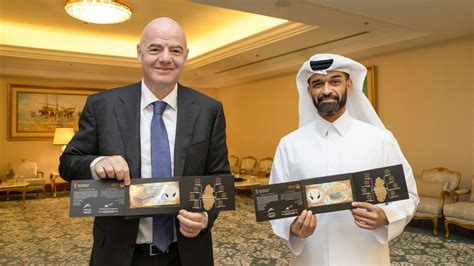 Qatar Central Bank reveals the commemorative banknotes for the World Cup | Qatar Living