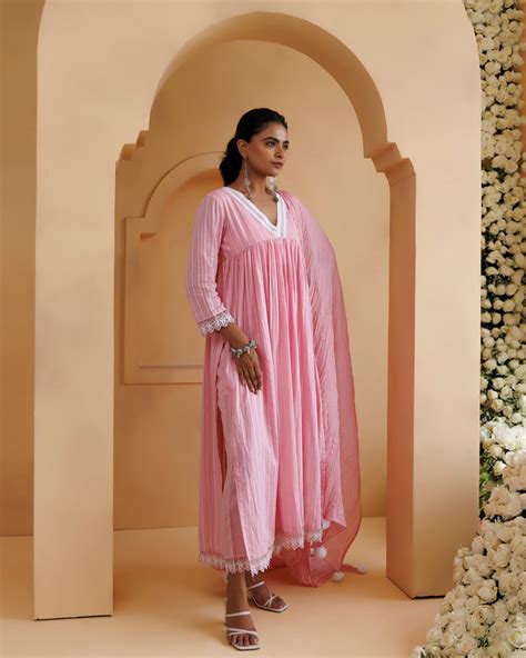 Find Ghazal Pink Lino Mul Gathered Lace Suit Set Online - Baisa Crafts